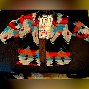 Made in the USA, PIONEER WEAR ladies coat. Good condition!